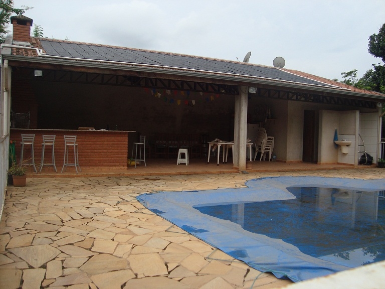 Fazenda à venda com 3 quartos, 400m² - Foto 1