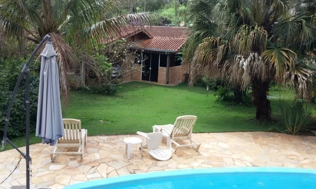 Fazenda à venda com 2 quartos, 200m² - Foto 1