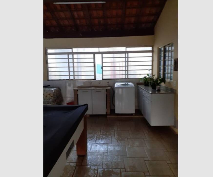 Fazenda à venda com 3 quartos, 386m² - Foto 11