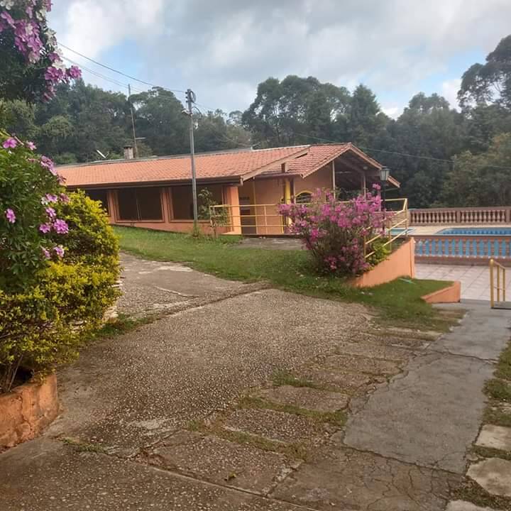 Fazenda à venda com 2 quartos, 2000m² - Foto 1