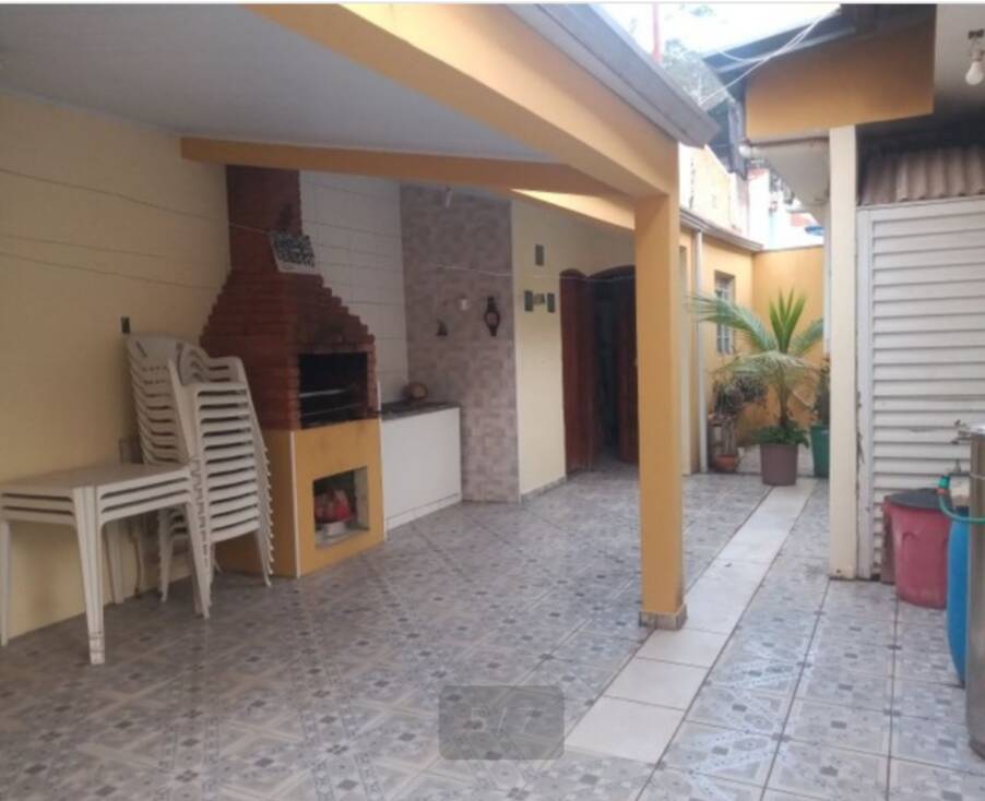 Casa à venda com 3 quartos, 177m² - Foto 4