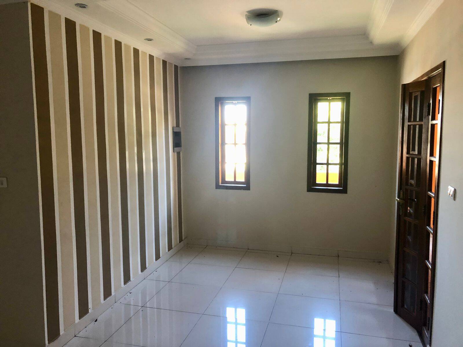 Casa à venda com 3 quartos, 150m² - Foto 16