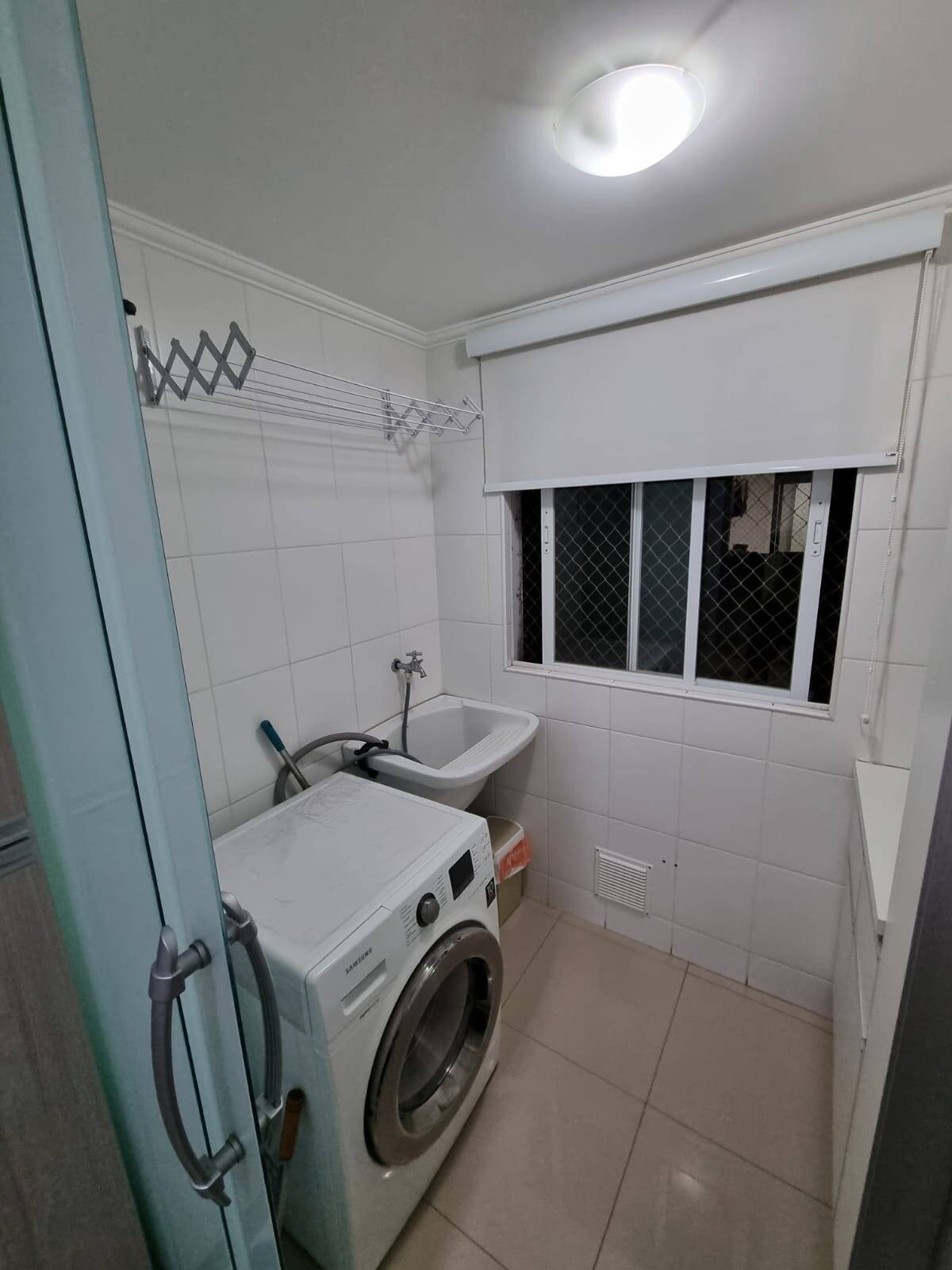 Apartamento à venda com 2 quartos, 61m² - Foto 8