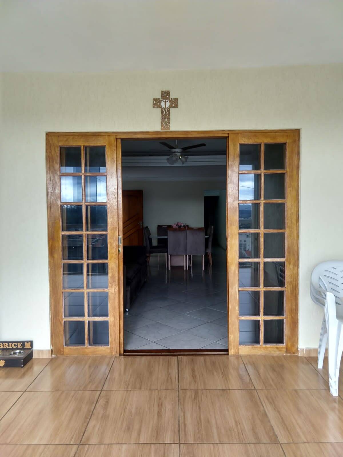 Casa à venda com 3 quartos, 190m² - Foto 19