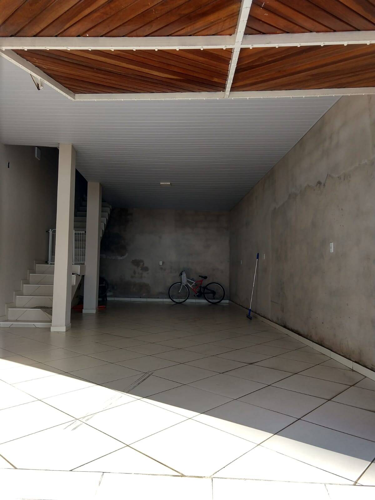 Casa à venda com 3 quartos, 190m² - Foto 27