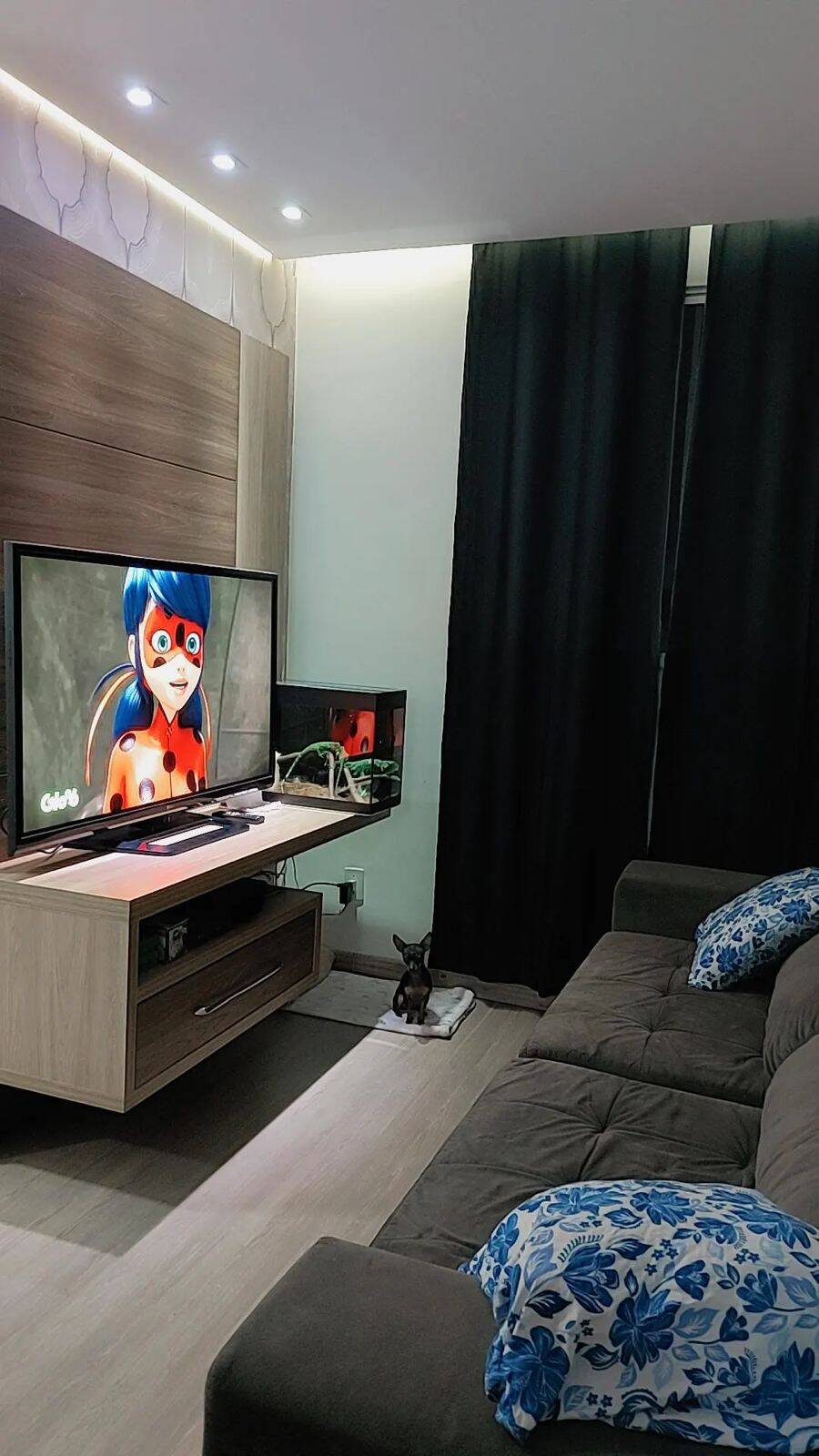 Apartamento à venda com 2 quartos, 52m² - Foto 2