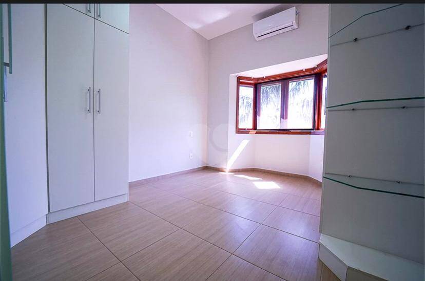 Casa à venda com 4 quartos, 239m² - Foto 6