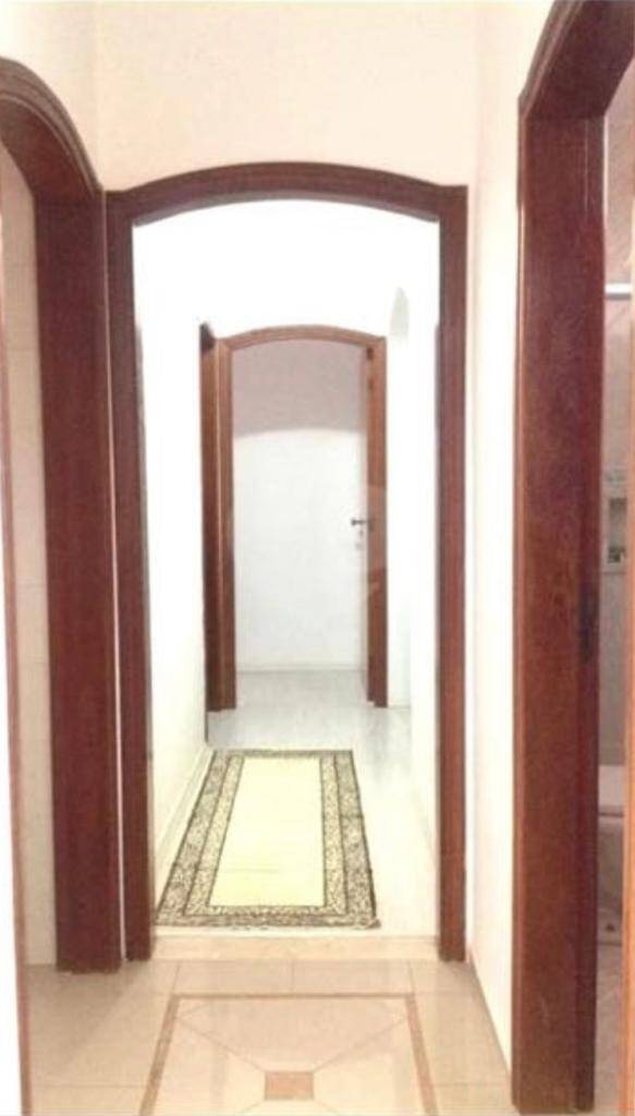 Casa à venda com 3 quartos, 250m² - Foto 5