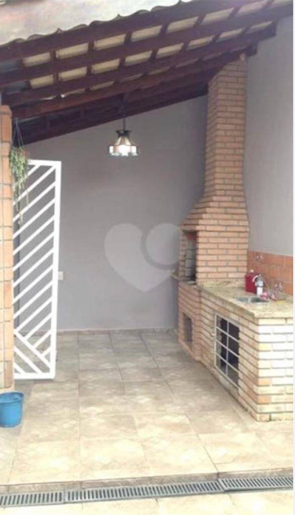 Casa à venda com 3 quartos, 250m² - Foto 14