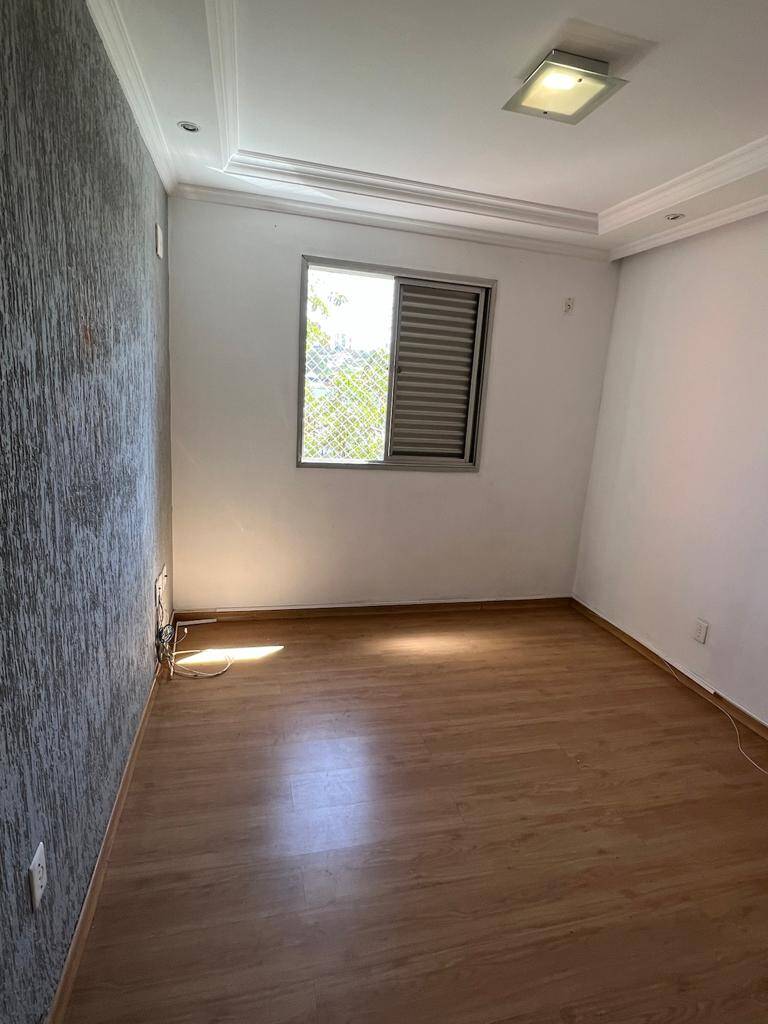 Apartamento à venda com 3 quartos, 82m² - Foto 9