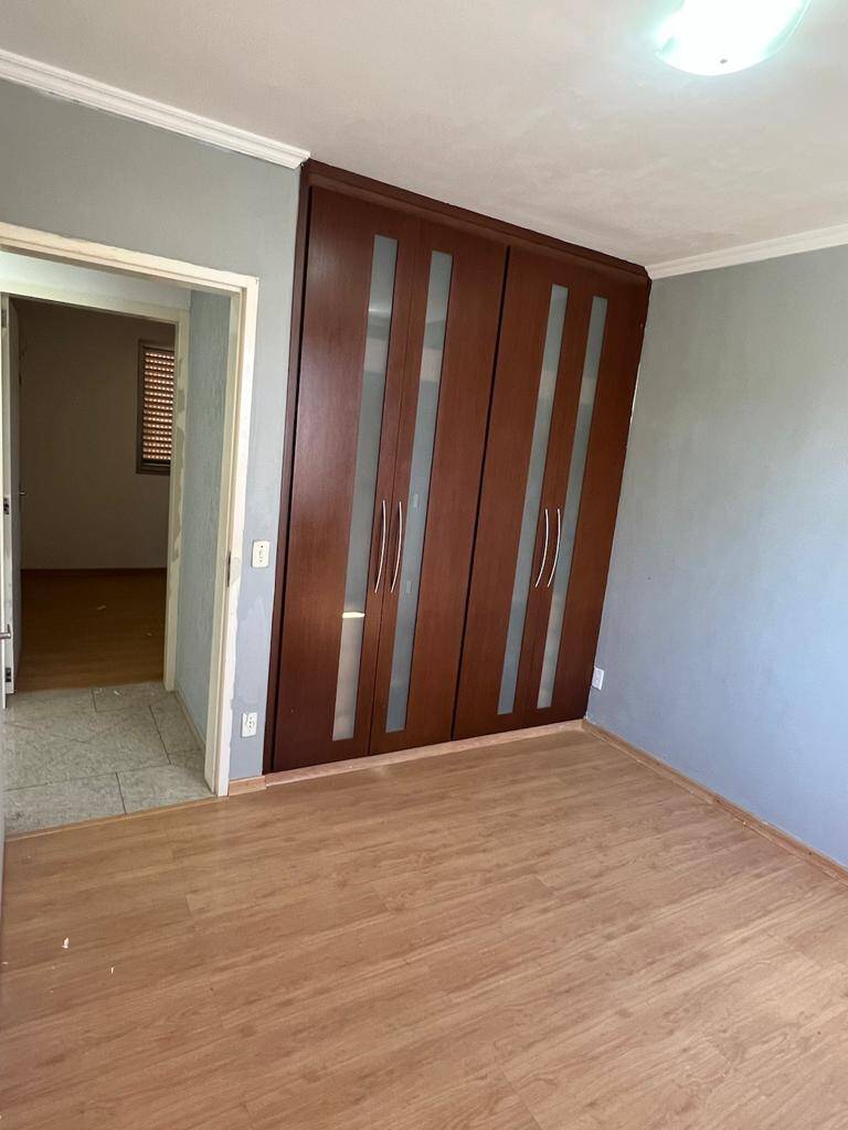 Apartamento à venda com 3 quartos, 82m² - Foto 10