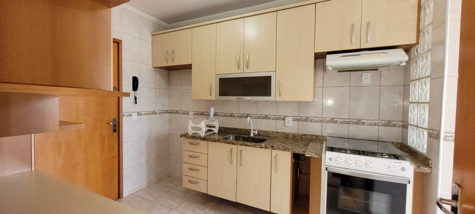 Apartamento à venda com 2 quartos, 69m² - Foto 12