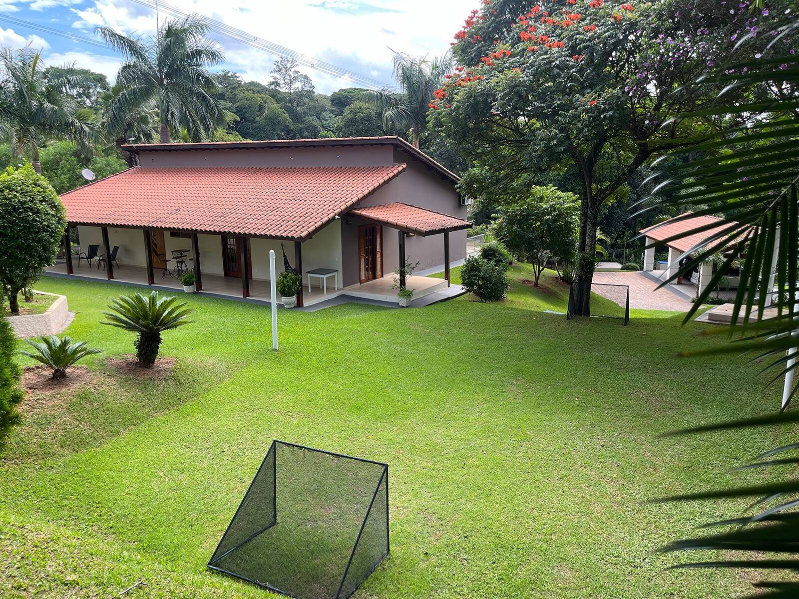 Fazenda à venda com 3 quartos, 48000m² - Foto 1