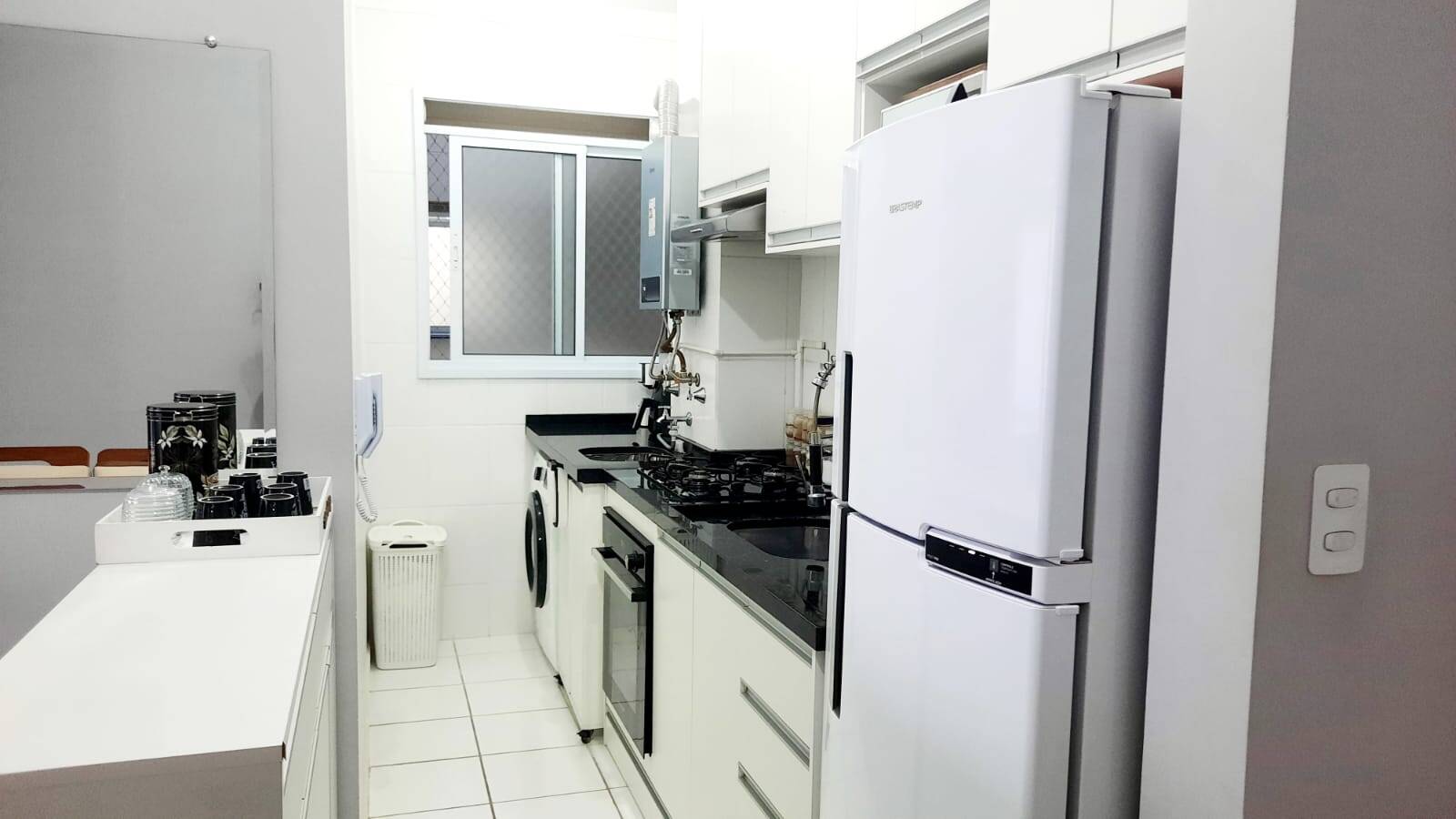 Apartamento à venda com 2 quartos, 46m² - Foto 1