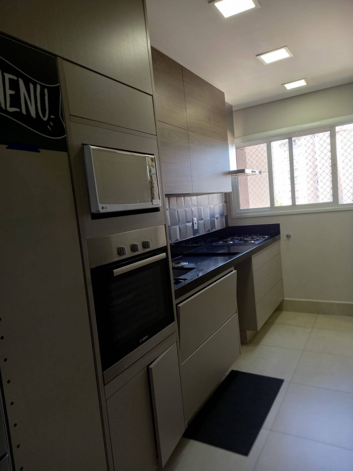 Apartamento à venda com 3 quartos, 98m² - Foto 4