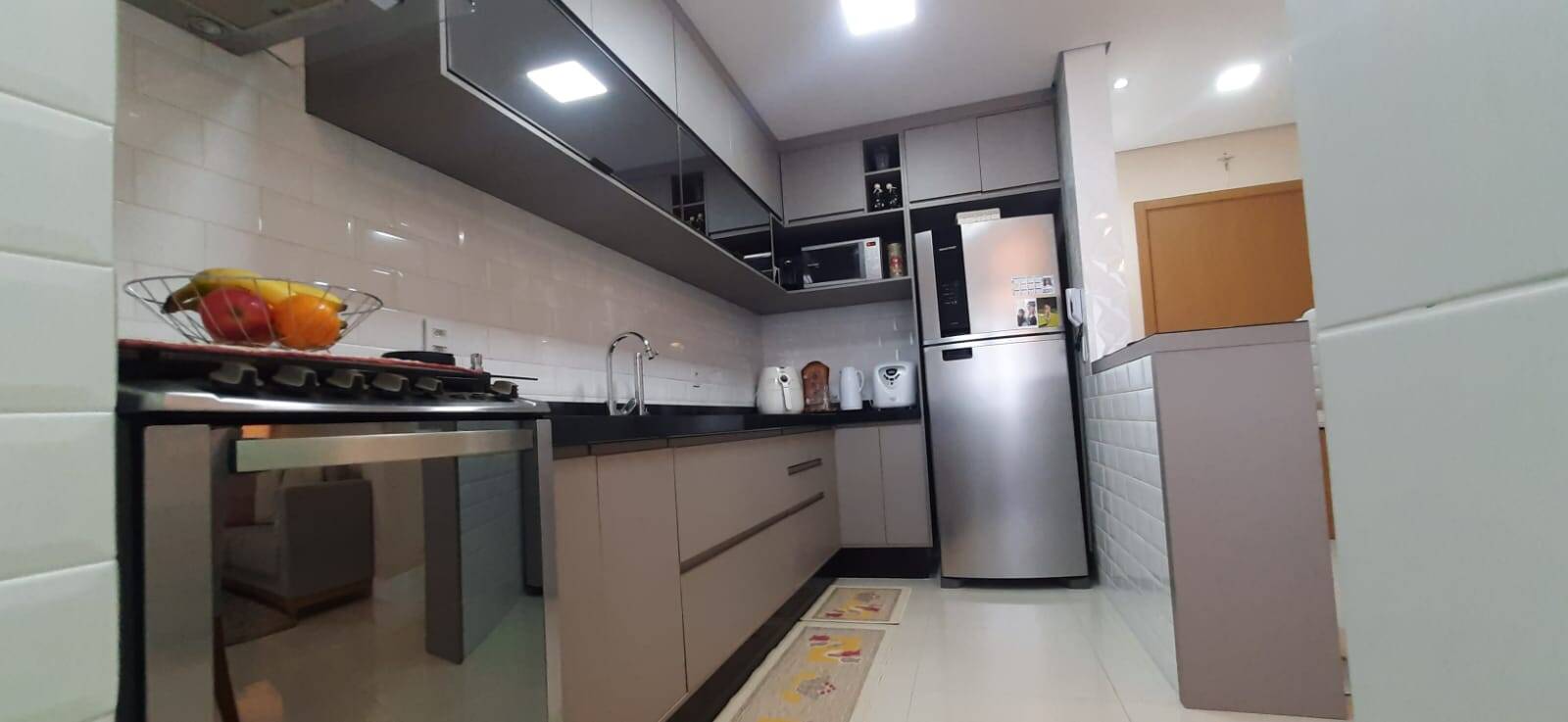 Apartamento à venda com 3 quartos, 98m² - Foto 10