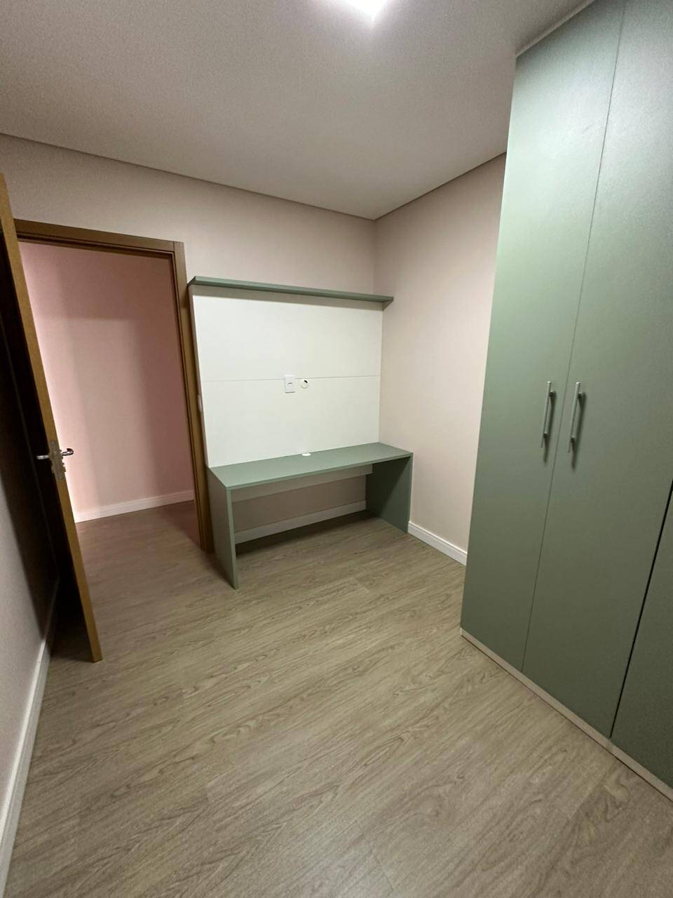 Apartamento à venda com 3 quartos, 92m² - Foto 7