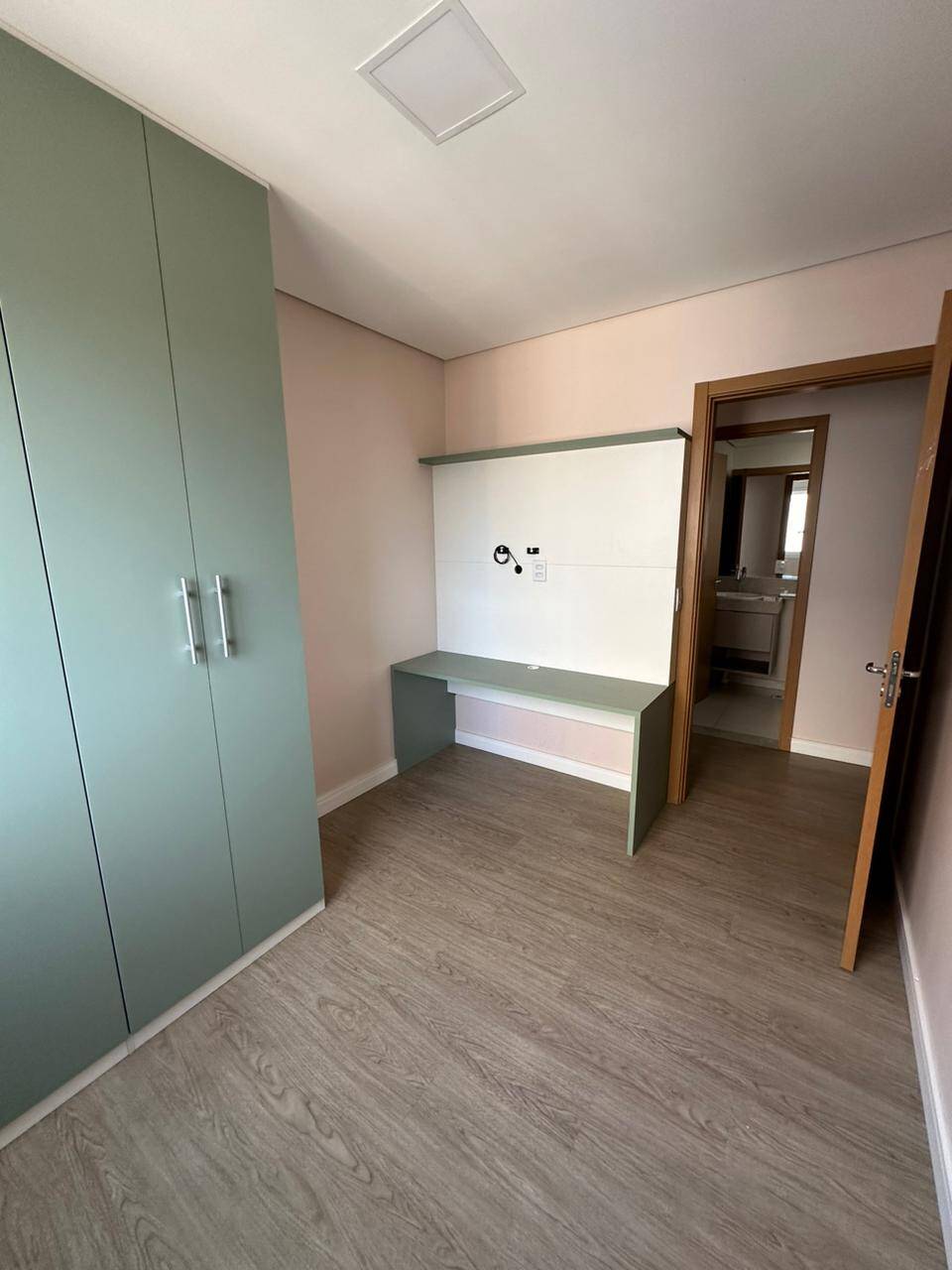 Apartamento à venda com 3 quartos, 92m² - Foto 10