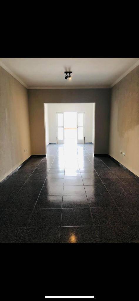 Casa à venda com 3 quartos, 170m² - Foto 18