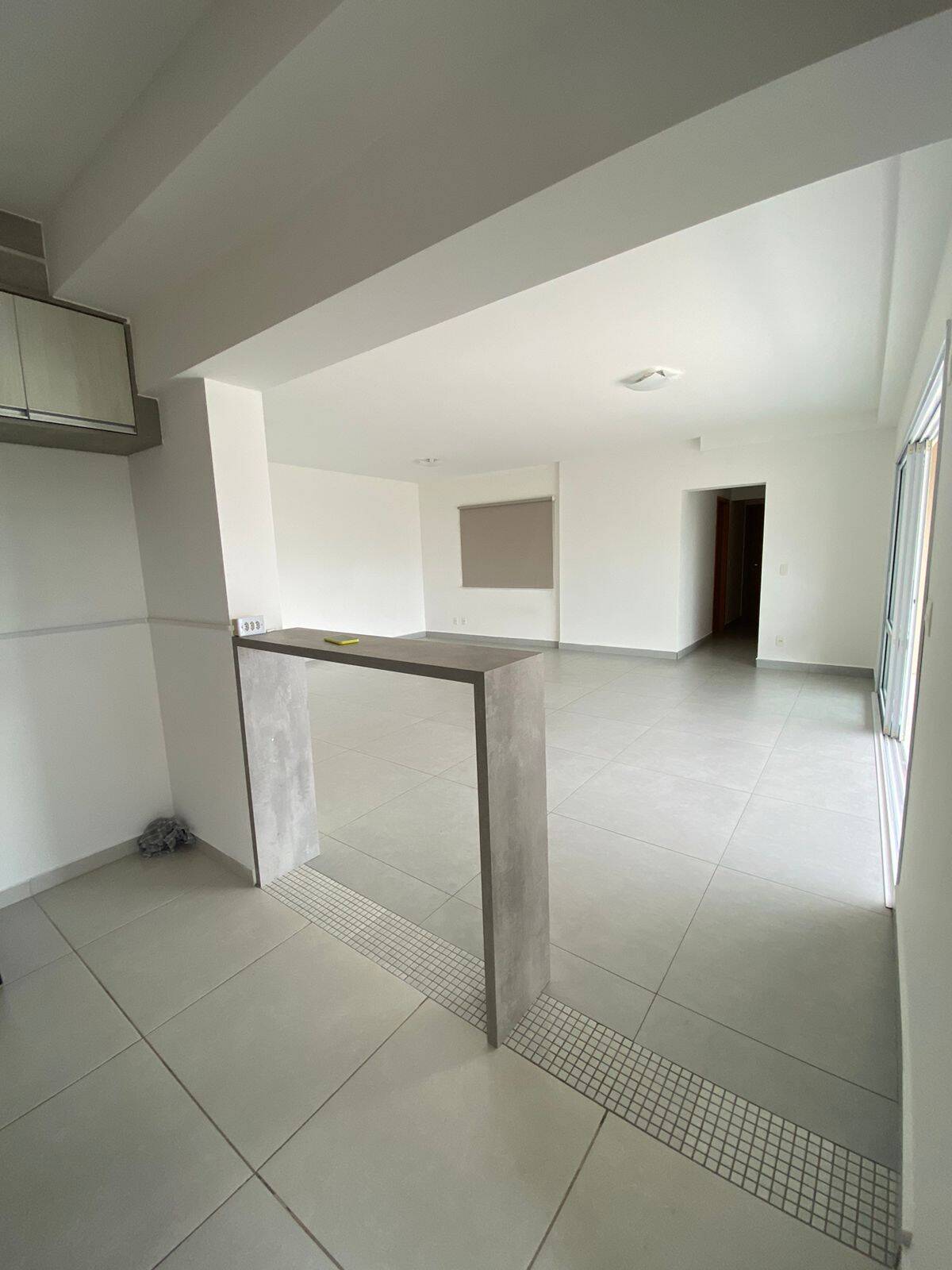 Apartamento para alugar com 3 quartos, 110m² - Foto 7