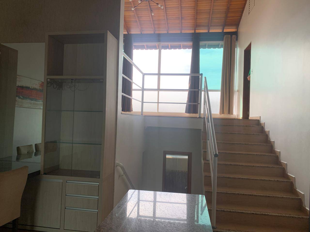 Casa à venda e aluguel com 3 quartos, 300m² - Foto 5