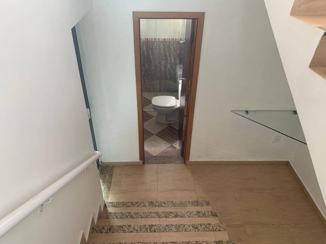 Casa à venda e aluguel com 3 quartos, 300m² - Foto 13